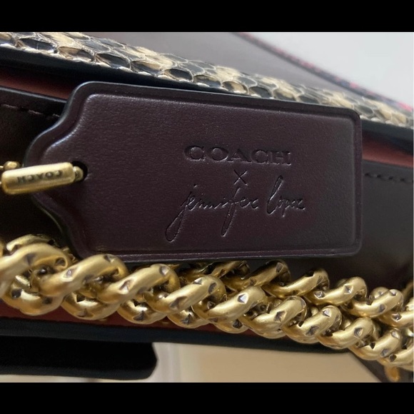 Coach🌹 - Picture 7 of 10